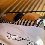 Glamping Mucharskie Echo Jurta & Sauna Z Widokiem Na Jezioro Dabrowka (Wadowice)