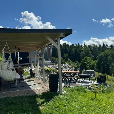 Mucharskie Echo Jurta & Sauna Z Widokiem Na Jezioro Dabrowka (Wadowice)