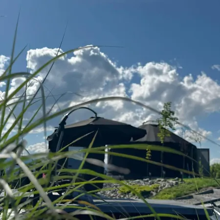 Mucharskie Echo Jurta & Sauna Z Widokiem Na Jezioro * Dabrowka (Wadowice)
